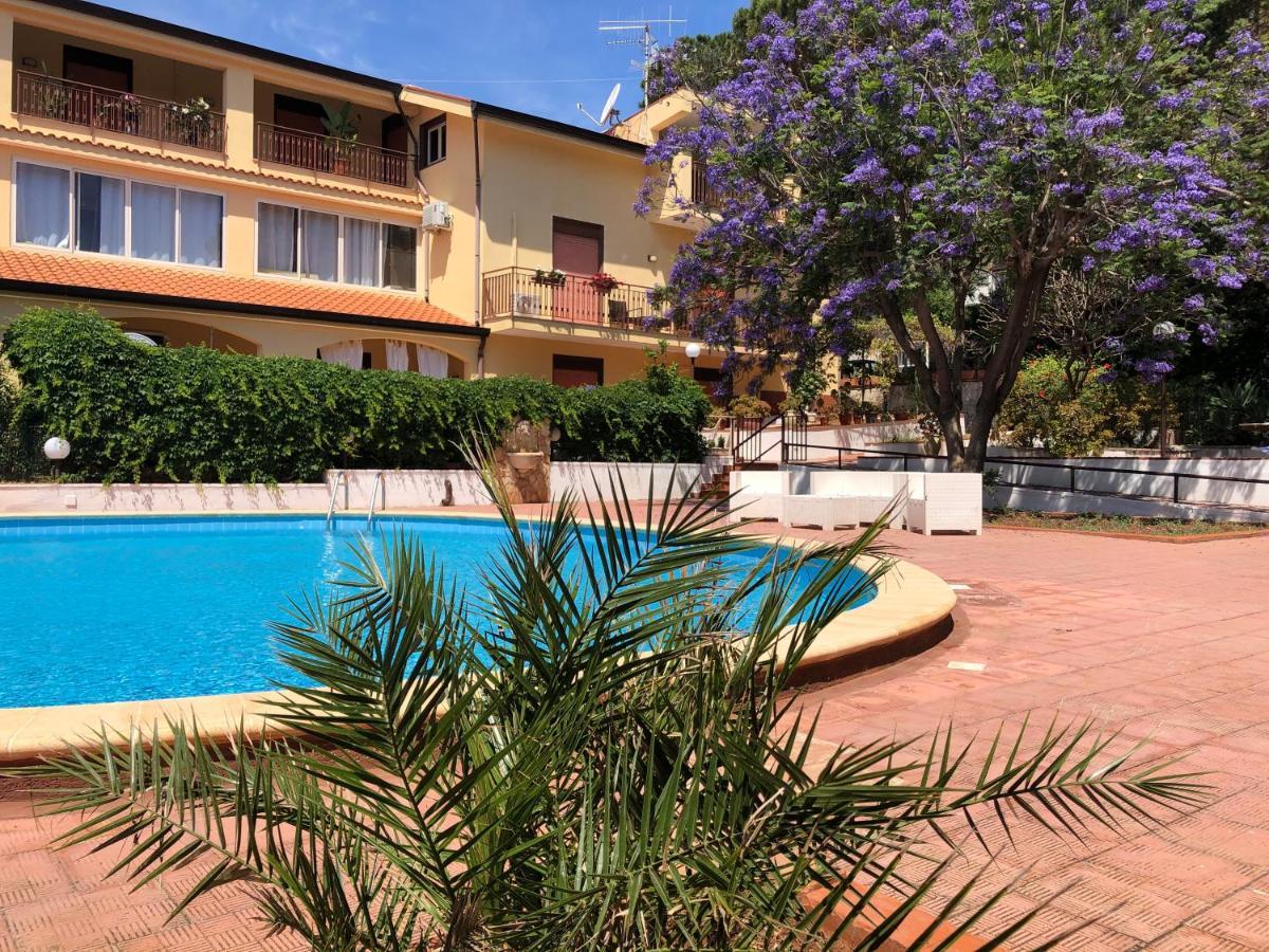 Great Sicily Hotel Mondello Exterior photo